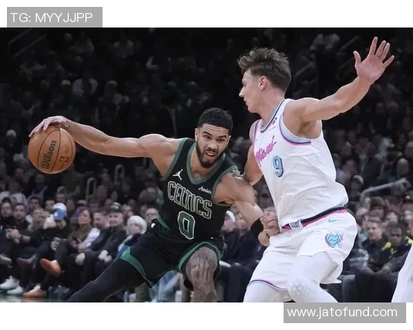 热火与凯尔特人第二场精彩对决录像回放分析与精彩瞬间回顾