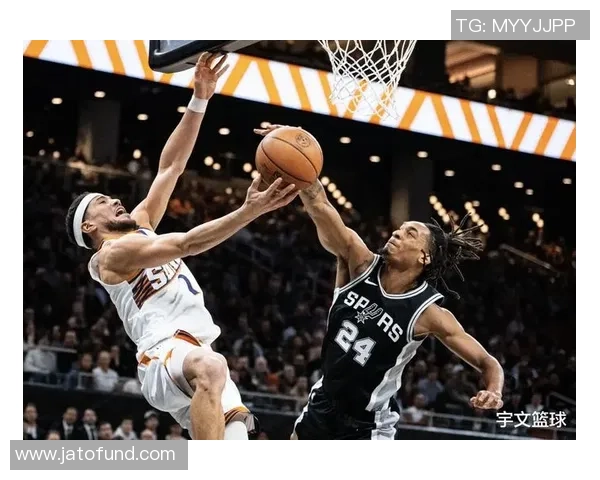 文班缺席马刺力克老鹰3连胜 沃克38分生计新高福克斯26+9